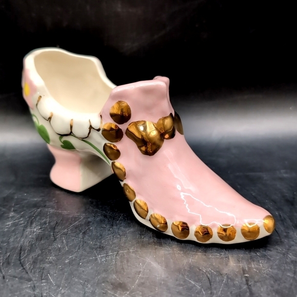 Vintage Porcelain Pink Glazed Pump / Shoe - Floral Decoration Gold Tone Accents - Picture 2 of 13